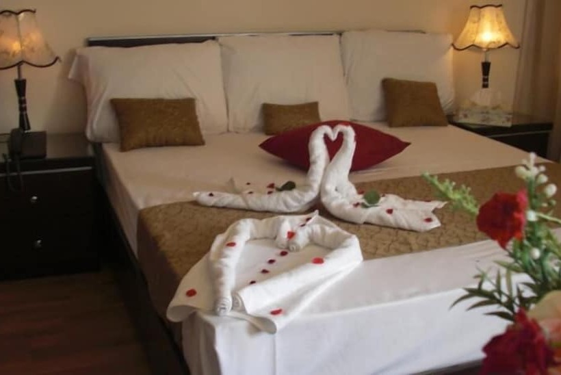 اتاق لوکس یک تخته, Cairo Plaza Guest House