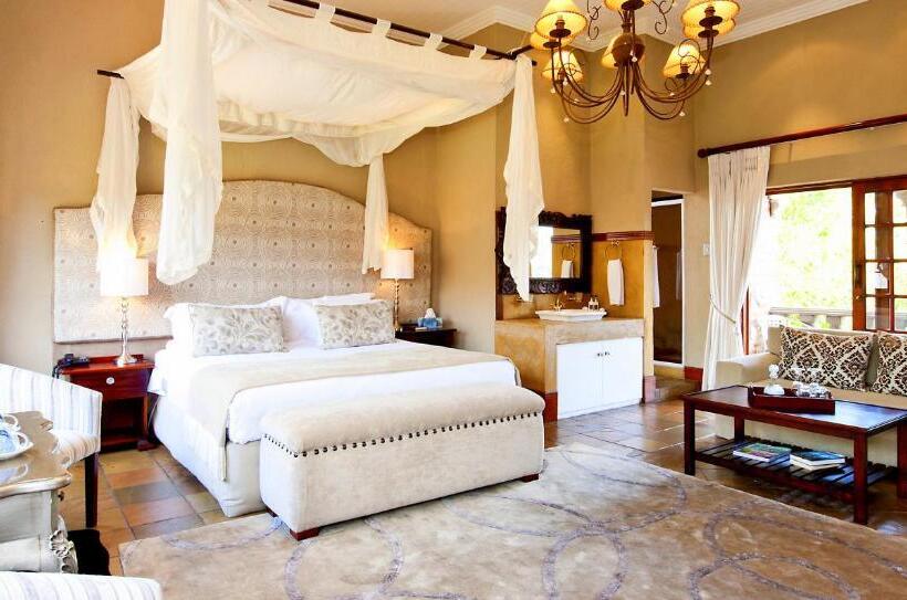 Номер Deluxe, La Villa Vita
