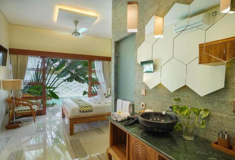 带阳台的豪华间, Maha Lokha Balangan