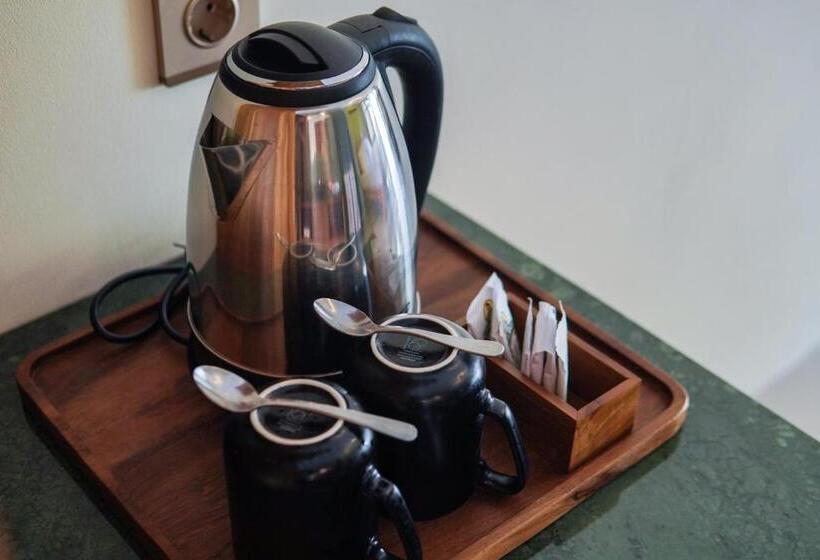 带阳台的豪华间, Maha Lokha Balangan