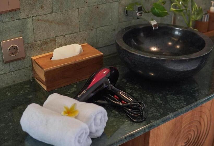 豪华房间, Maha Lokha Balangan