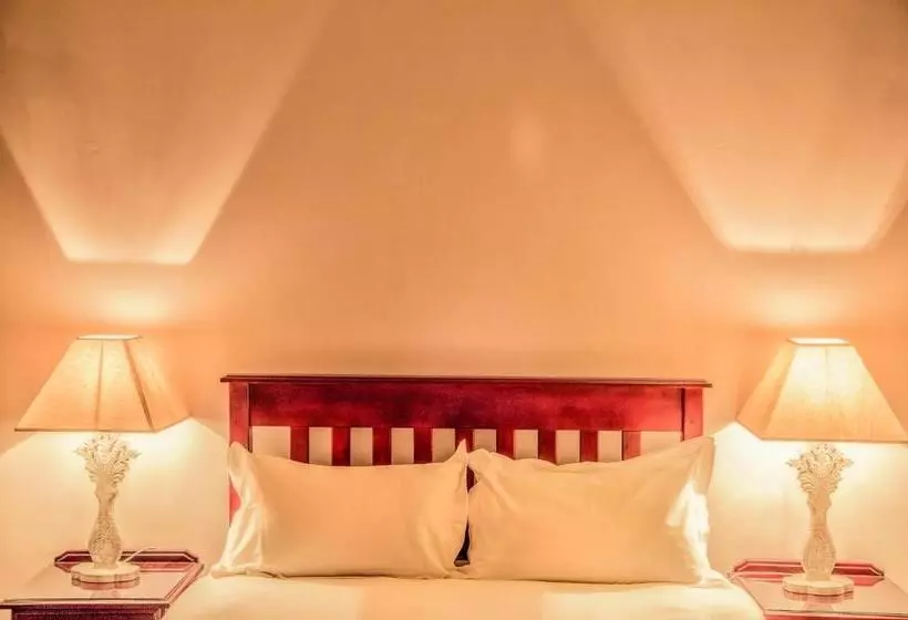 ファミリールーム, Nauntons Guest House