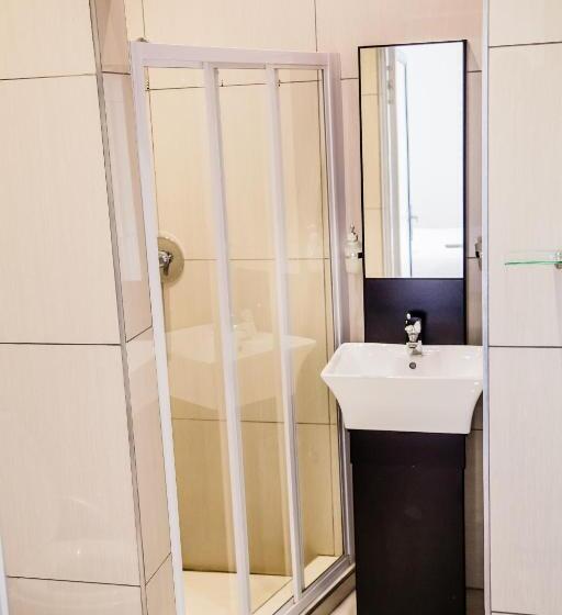 חדר סטנדרט עם מיטת קינג, Nauntons Guest House