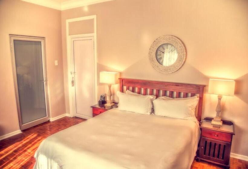 חדר סטנדרט עם מיטת קינג, Nauntons Guest House