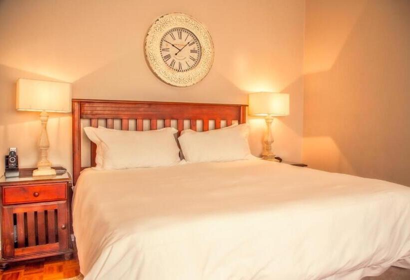 חדר סטנדרט עם מיטת קינג, Nauntons Guest House