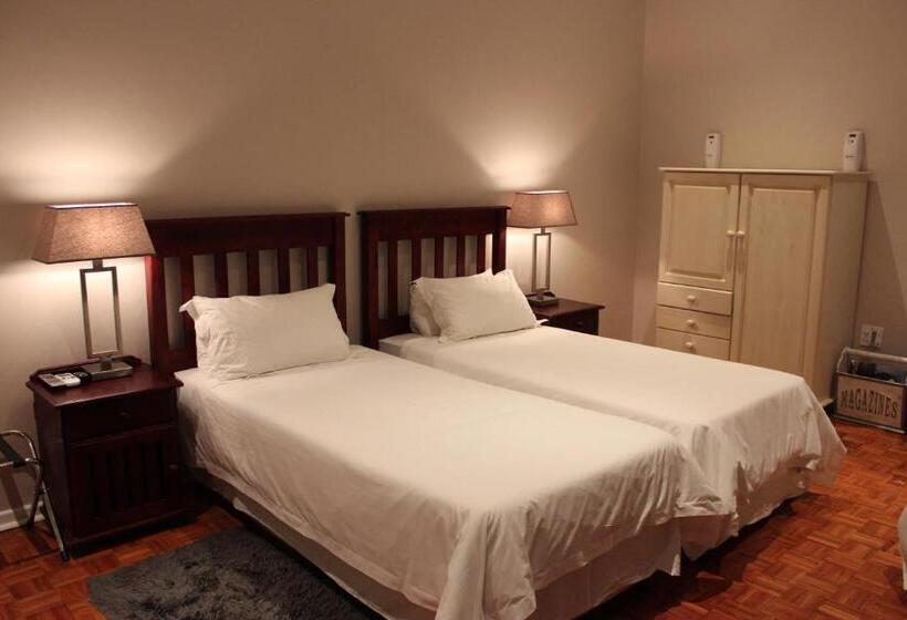 标准间, Nauntons Guest House