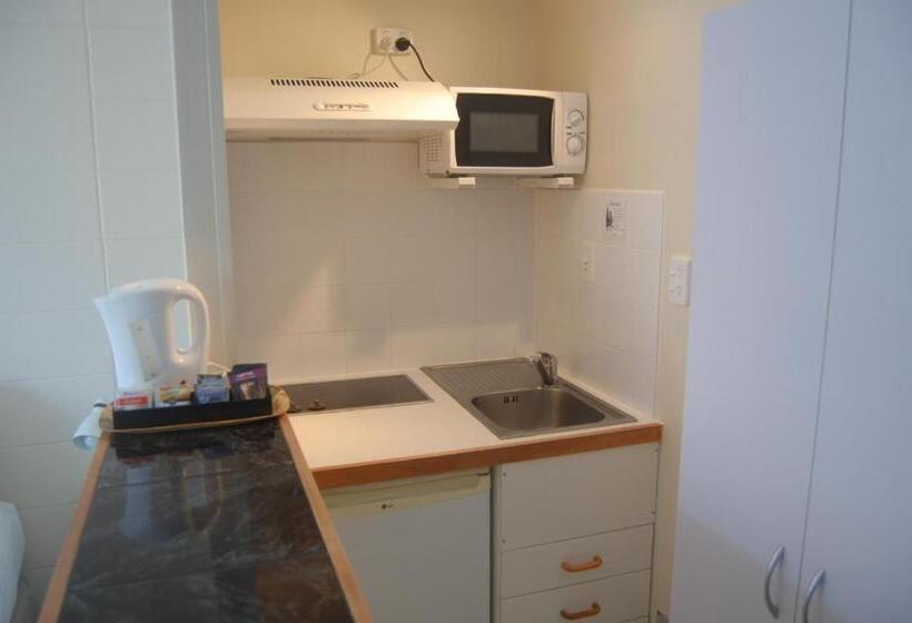 スタンダードスタジオ, Rotorua Motel