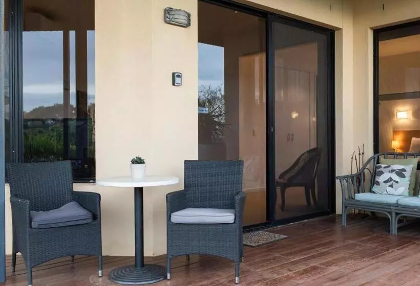 Huoneisto 1 Makuuhuone, Hilltop Apartments Phillip Island Adults Only