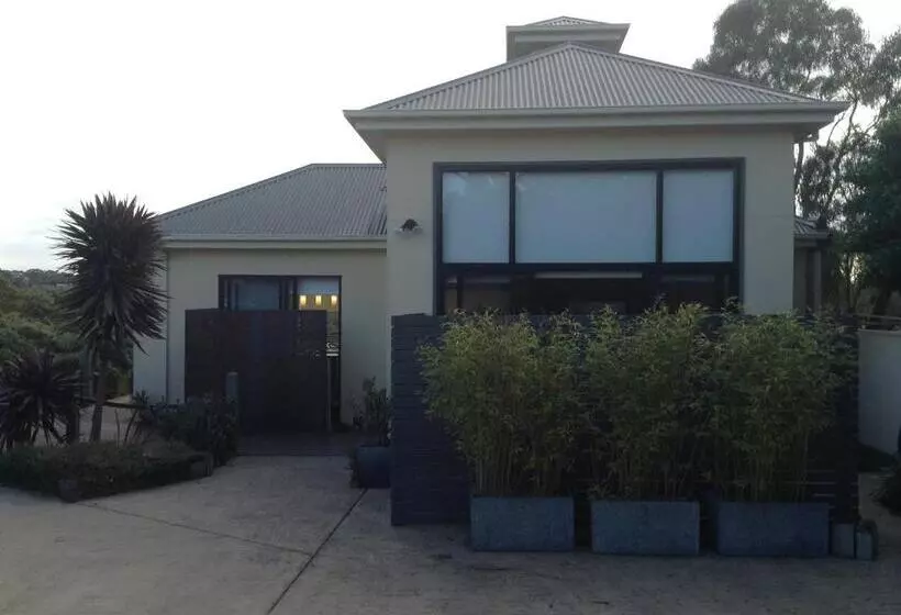 Deluxe-mökki, Hilltop Apartments Phillip Island Adults Only