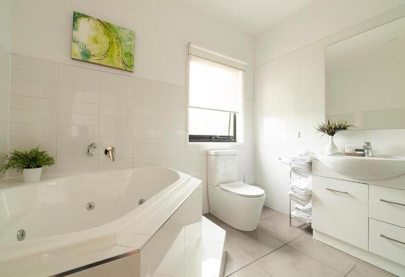 디럭스 코티지, Hilltop Apartments Phillip Island   Adults Only