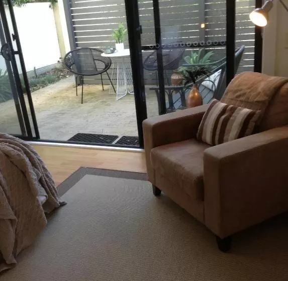 Deluxe-mökki, Hilltop Apartments Phillip Island Adults Only