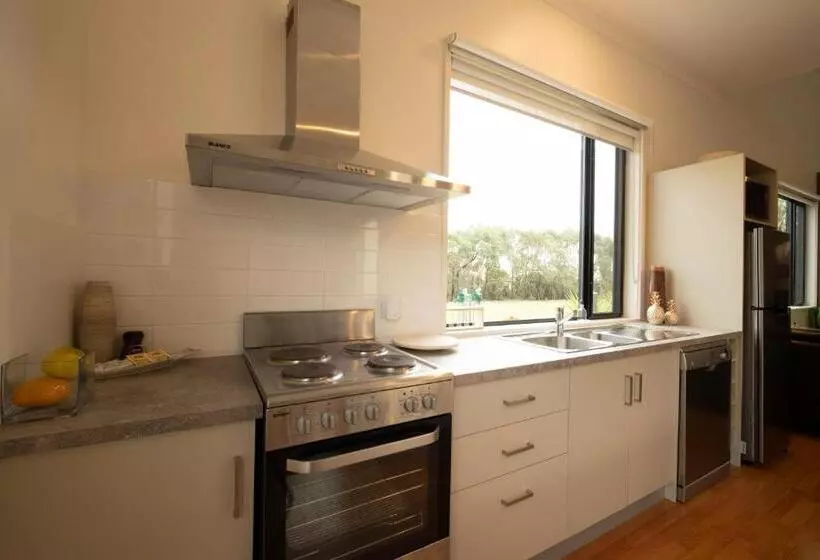Deluxe-mökki, Hilltop Apartments Phillip Island Adults Only