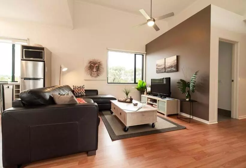 Deluxe-mökki, Hilltop Apartments Phillip Island Adults Only