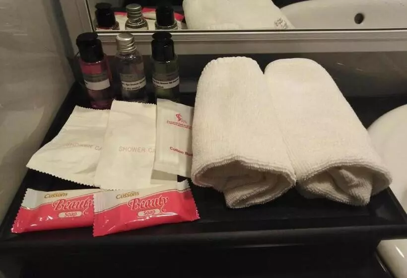 スーペリアールーム, Bangkok Travel Suites