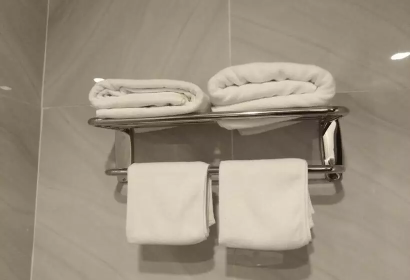 スーペリアールーム, Bangkok Travel Suites