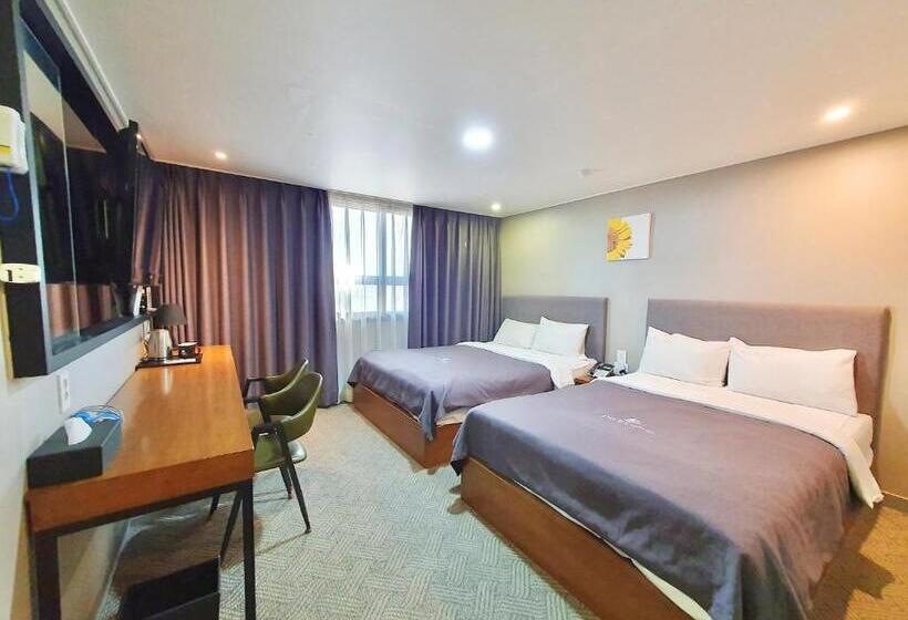 패밀리 룸, The Bs Hotel Busan Station