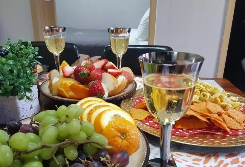 سوئیت 2 خوابه, The Bs Hotel Busan Station