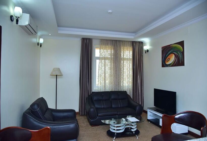 سوئیت برای معلولان, Great Seasons