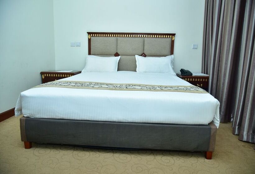 سوئیت برای معلولان, Great Seasons