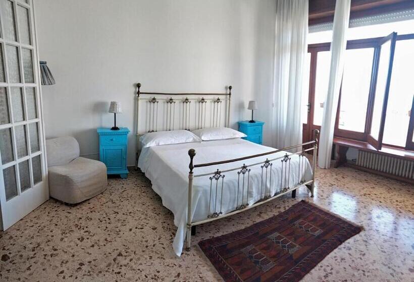 Трехместный Номер Deluxe Вид на Море, Il Vascello