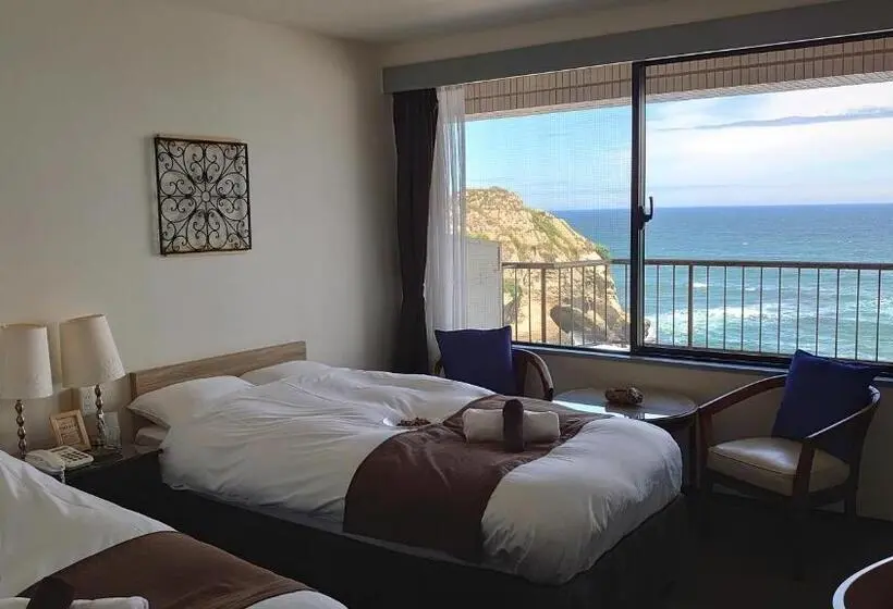 オーシャンビュースーペリアールーム, Isohara Seaside