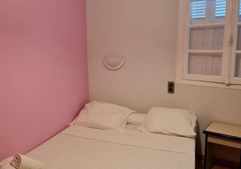 Standard Single Room, Le Milan
