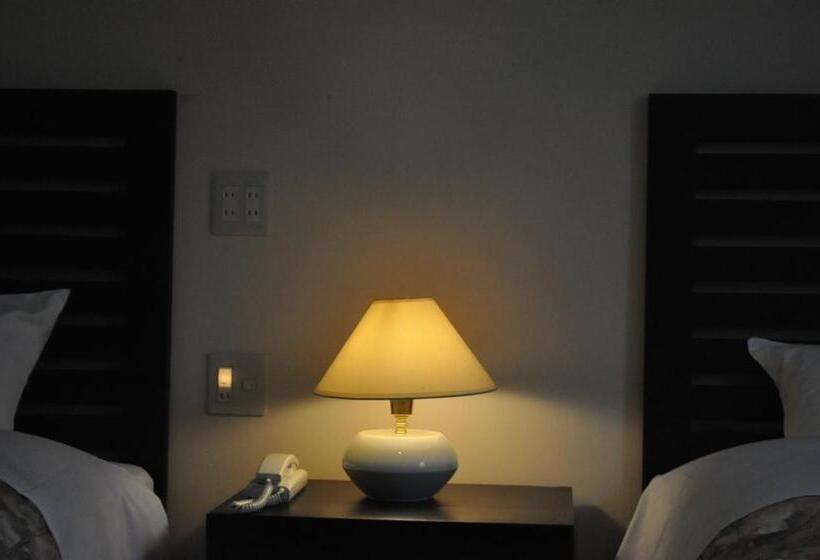 高级三人间, Niseko Freedom Inn