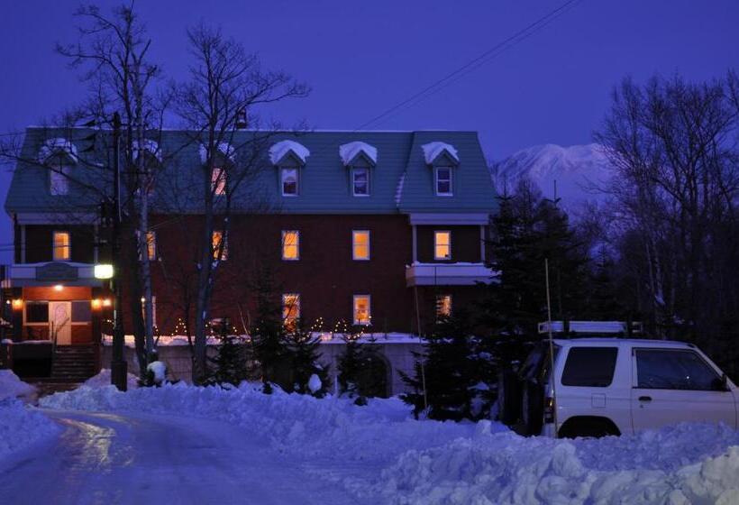 标准间带有双层共用浴室, Niseko Freedom Inn