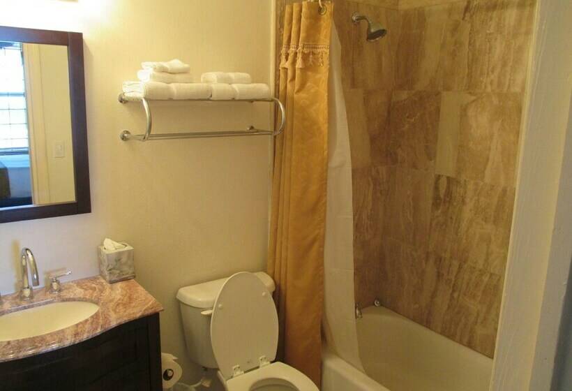 חדר סטנדרט נוף לבריכה, Ocean West Boutique