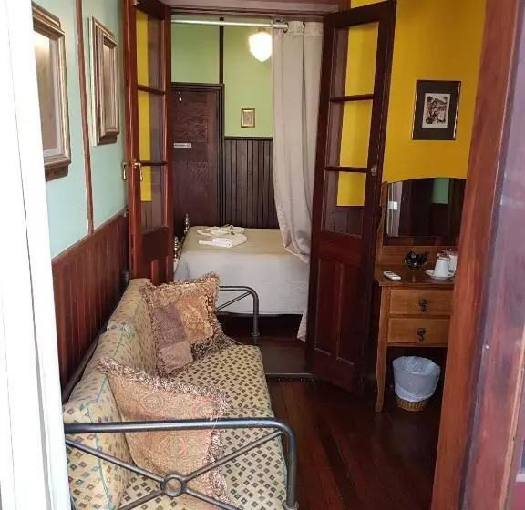 スタンダードインサイドビュールーム, Bridgefield Guest House