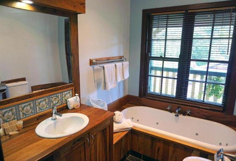 Suite amb Hidromassatge, Bridgefield Guest House