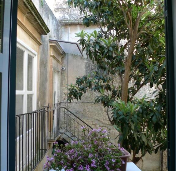 חדר סטנדרט לארבעה, I Tetti Di Siciliando