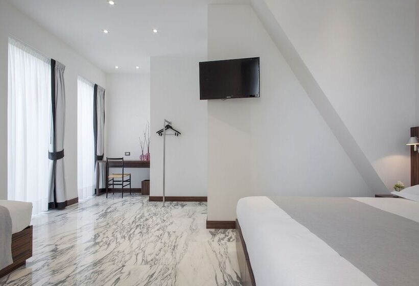 سوییت جونیور با چشمانداز شهر, My Bed Montenapoleone