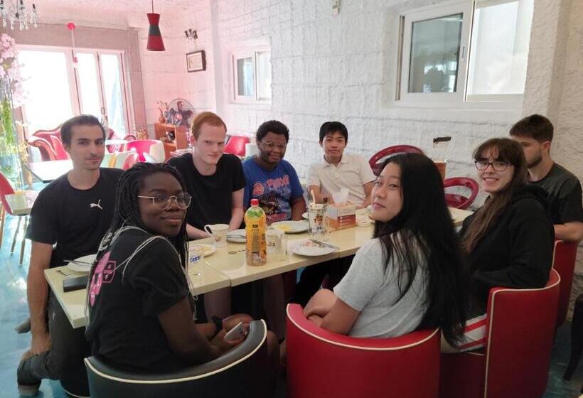 Studio Deluxe, Jeju Vision House