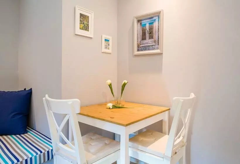 Deluxe Stúdió Szoba, Serenity Split Apartments