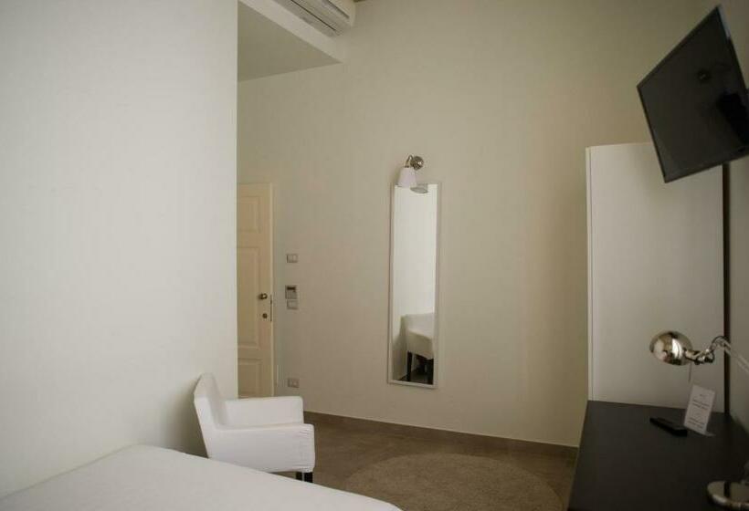 Номер Стандарт Индивидуальный, B&b Suite Paciotti