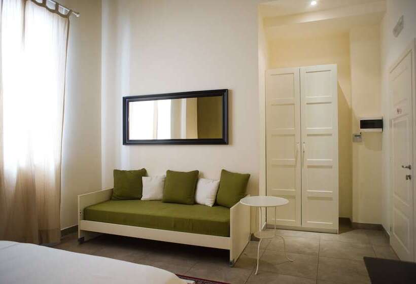 Номер Стандарт Трехместный, B&b Suite Paciotti