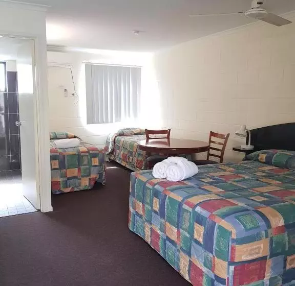 اتاق لوکس خانوادگی, Harbour Lodge Motel