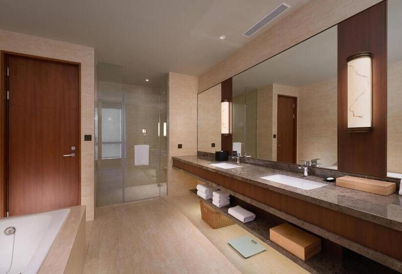 سوییت جونیور اجرایی, Courtyard By Marriott Taipei