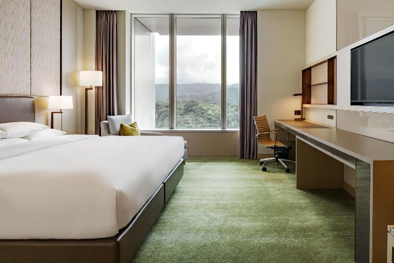 اتاق سوپریور با تخت بزرگ, Courtyard By Marriott Taipei