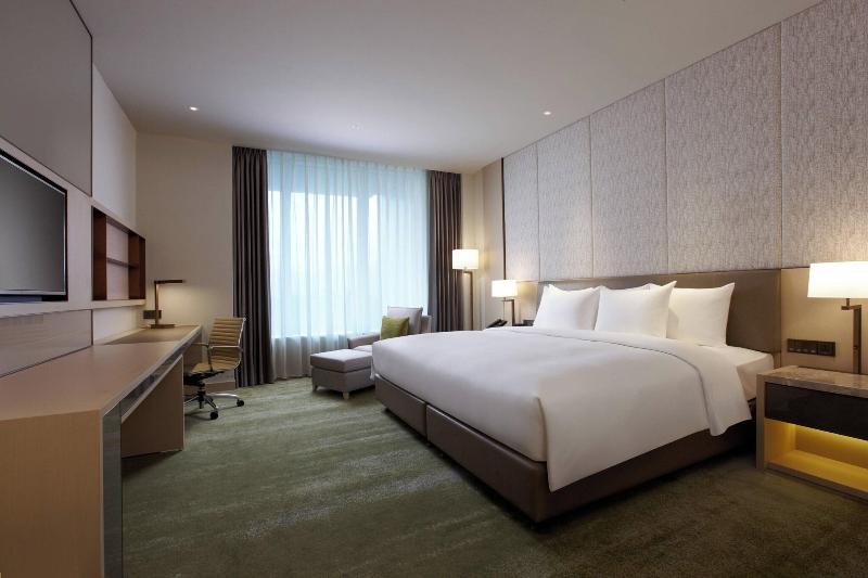 اتاق سوپریور با تخت بزرگ, Courtyard By Marriott Taipei