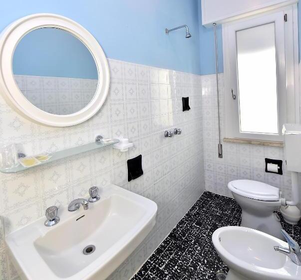 Четырехместный Номер Стандарт, Doria