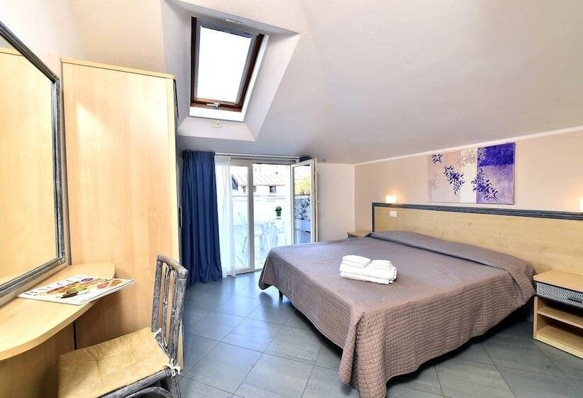 Классический Номер Вид на Море, Doria