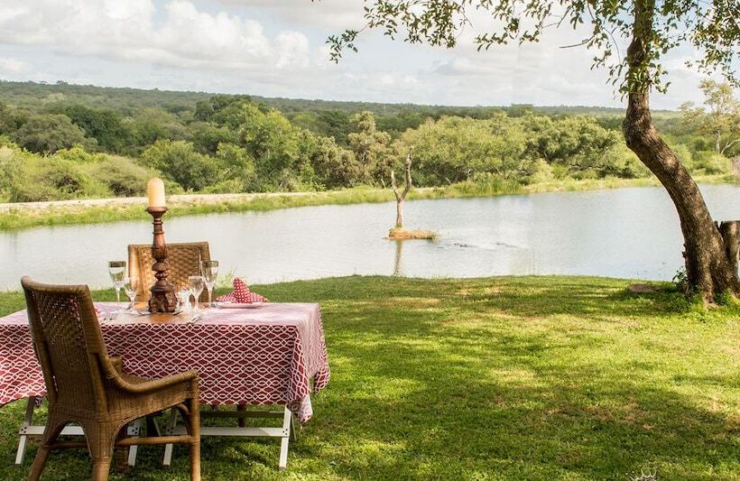 デラックススイート, Elandela Private Game Reserve & Luxury Lodge