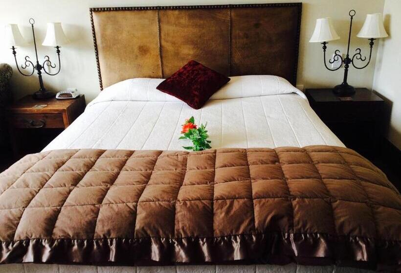 سوئیت با تخت بزرگ, Gateway Motor Inn