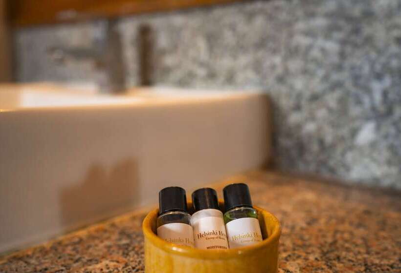 اتاق لوکس, Helsinki House