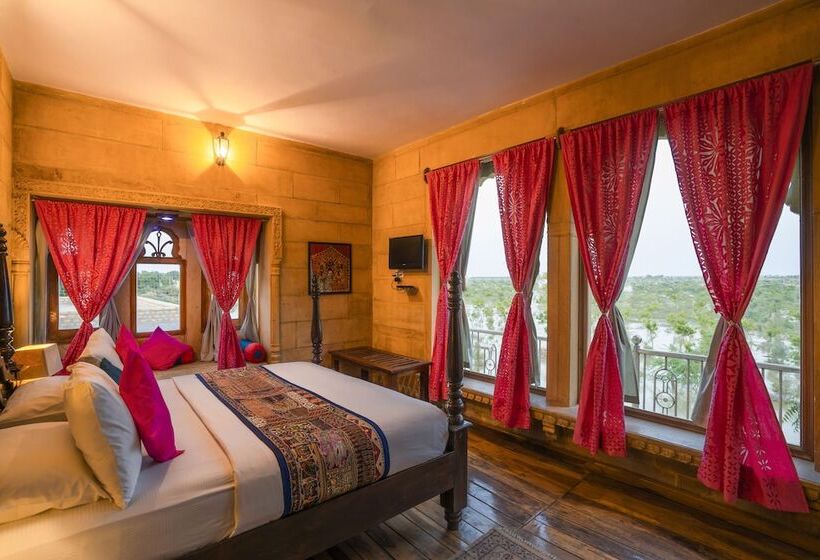 اتاق سوپریور, Helsinki House