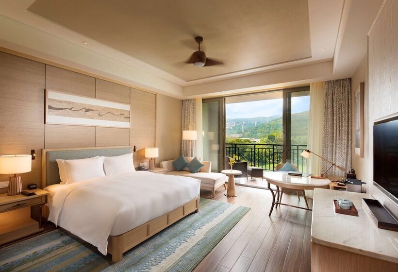 غرفة قياسية سرير كينج, Hilton Yuxi Fuxian Lake