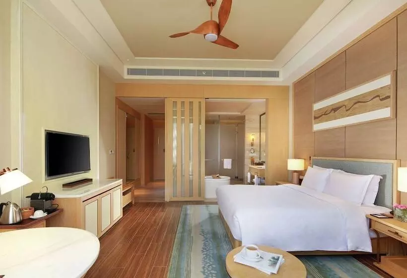 エクゼクティブルーム, Hilton Yuxi Fuxian Lake