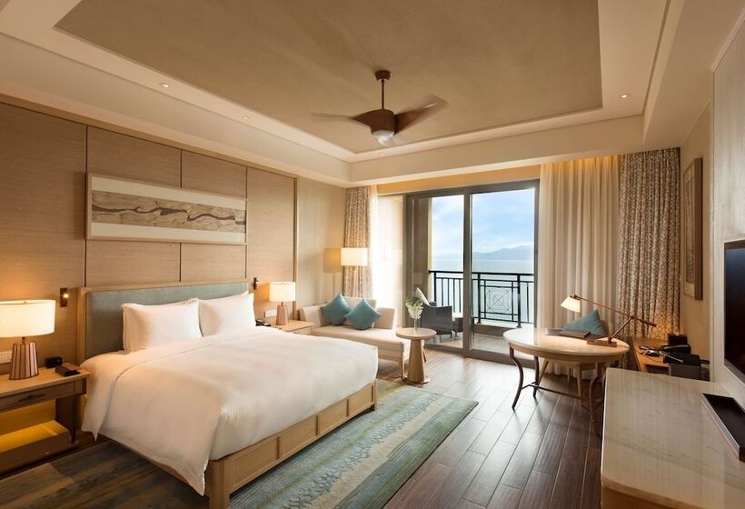 غرفة تنفيذية, Hilton Yuxi Fuxian Lake